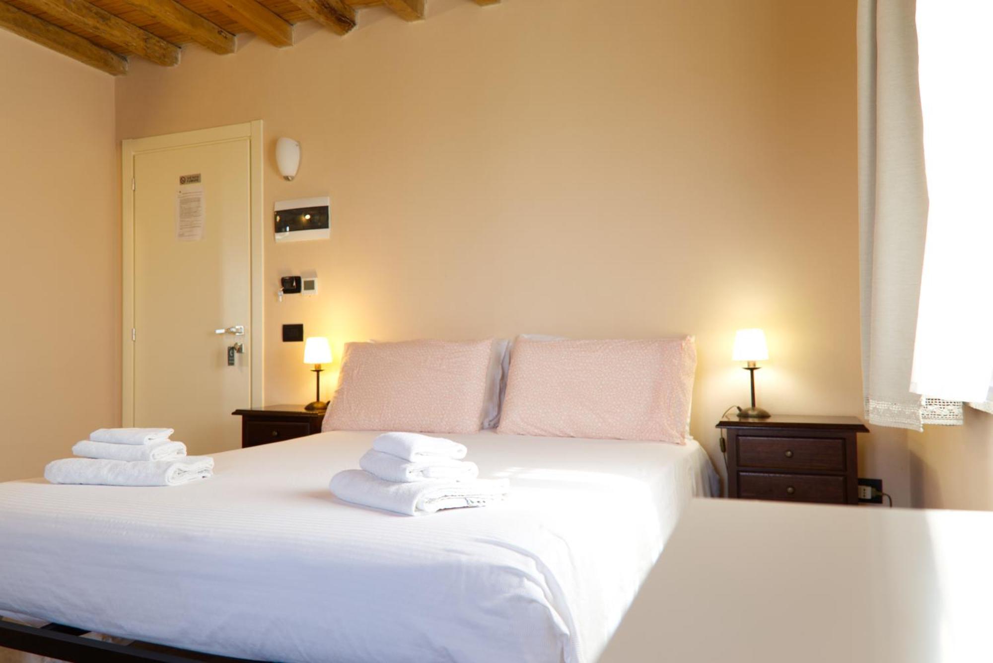 Hotel Antico Casale Caroli Gattatico Pokoj fotografie